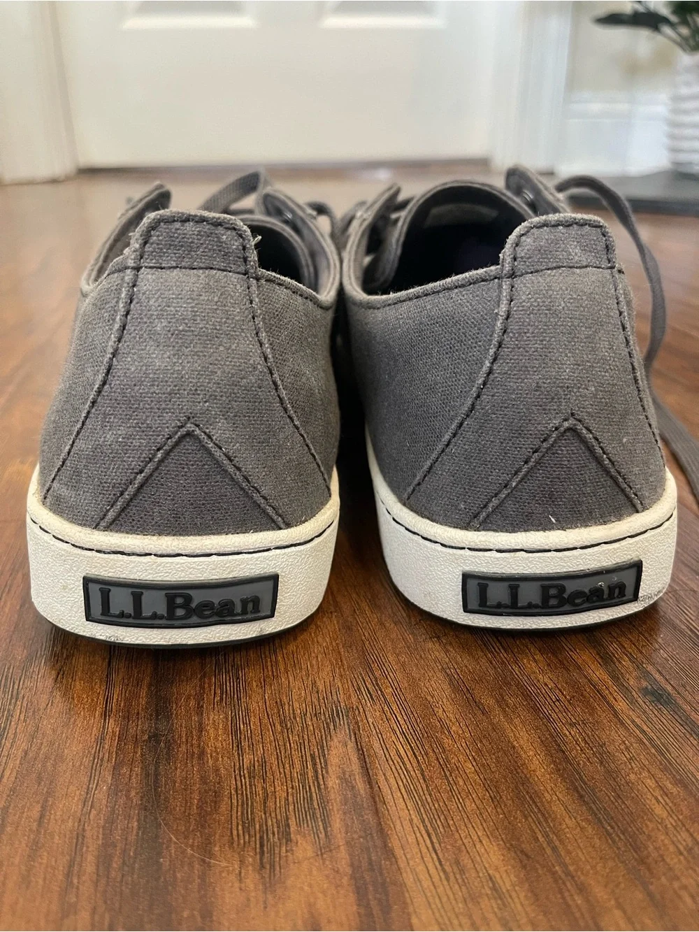 L.L.Bean Campside Canvas Sneakers Men’s 10 Gray Canvas Casual Boat Shoes EUC